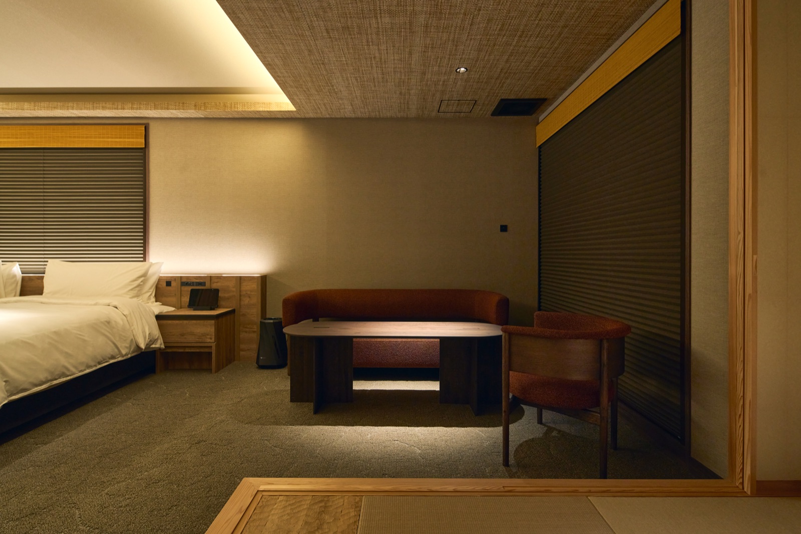 Deluxe Twin bedroom 4